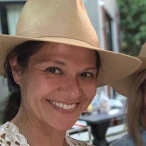 Meet your Posher, Brooke